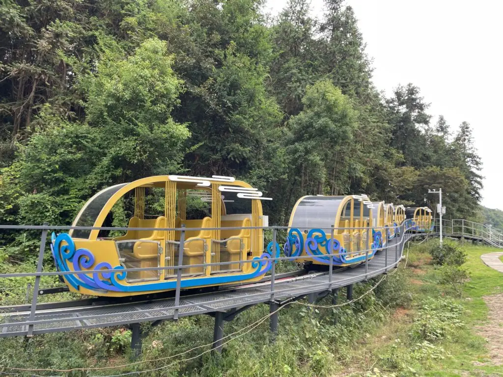 mountain rail car