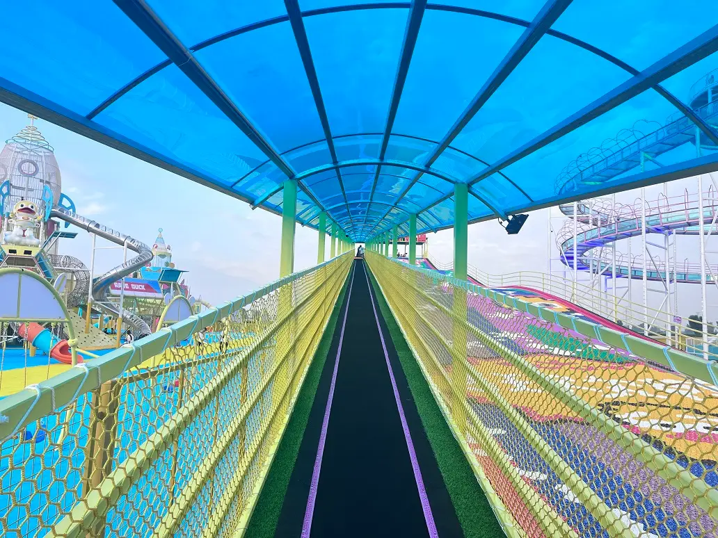 Mega Color Slide (Duck Theme)