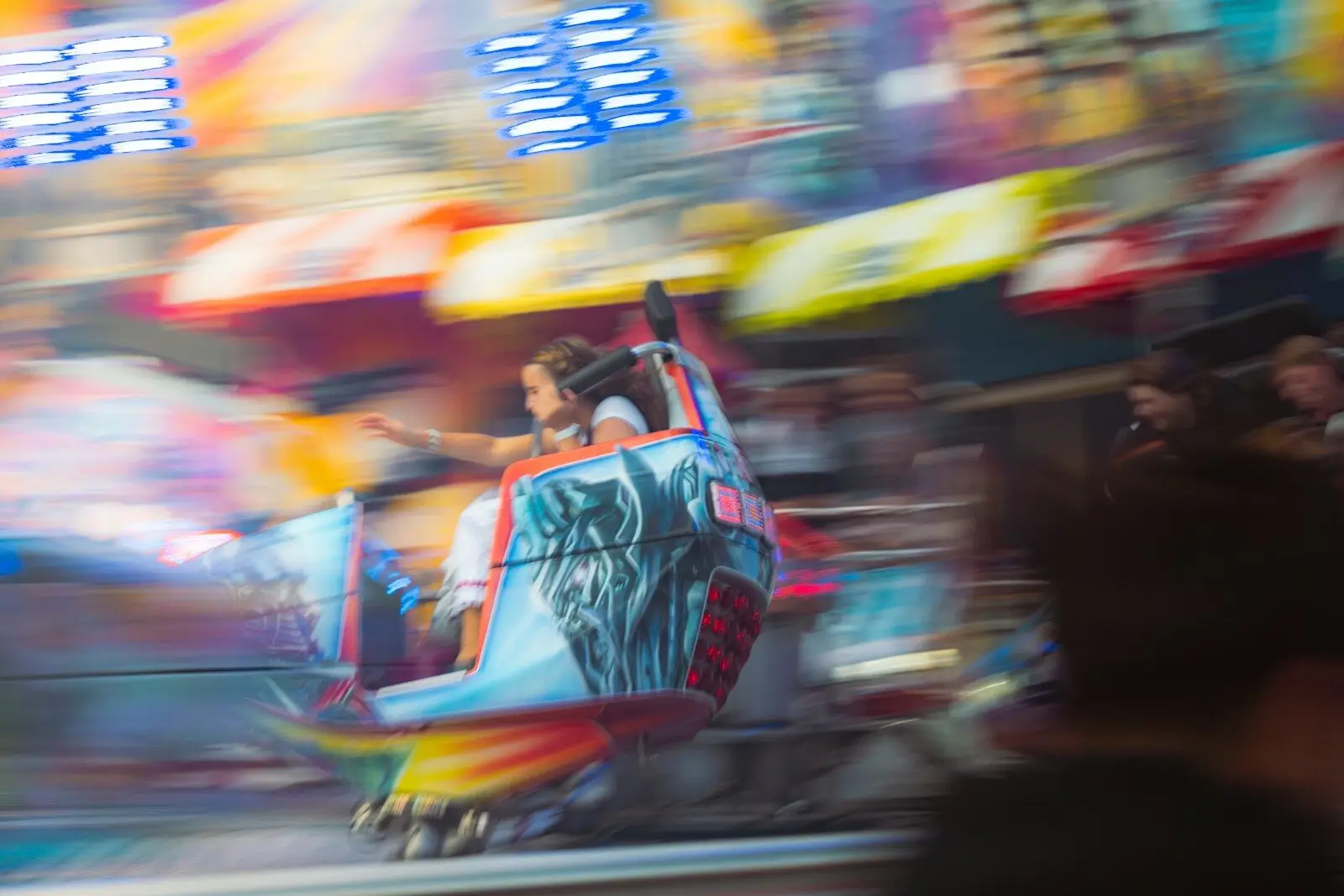 How to Find the Best Theme Park Family Deals and Save on Your Next Trip