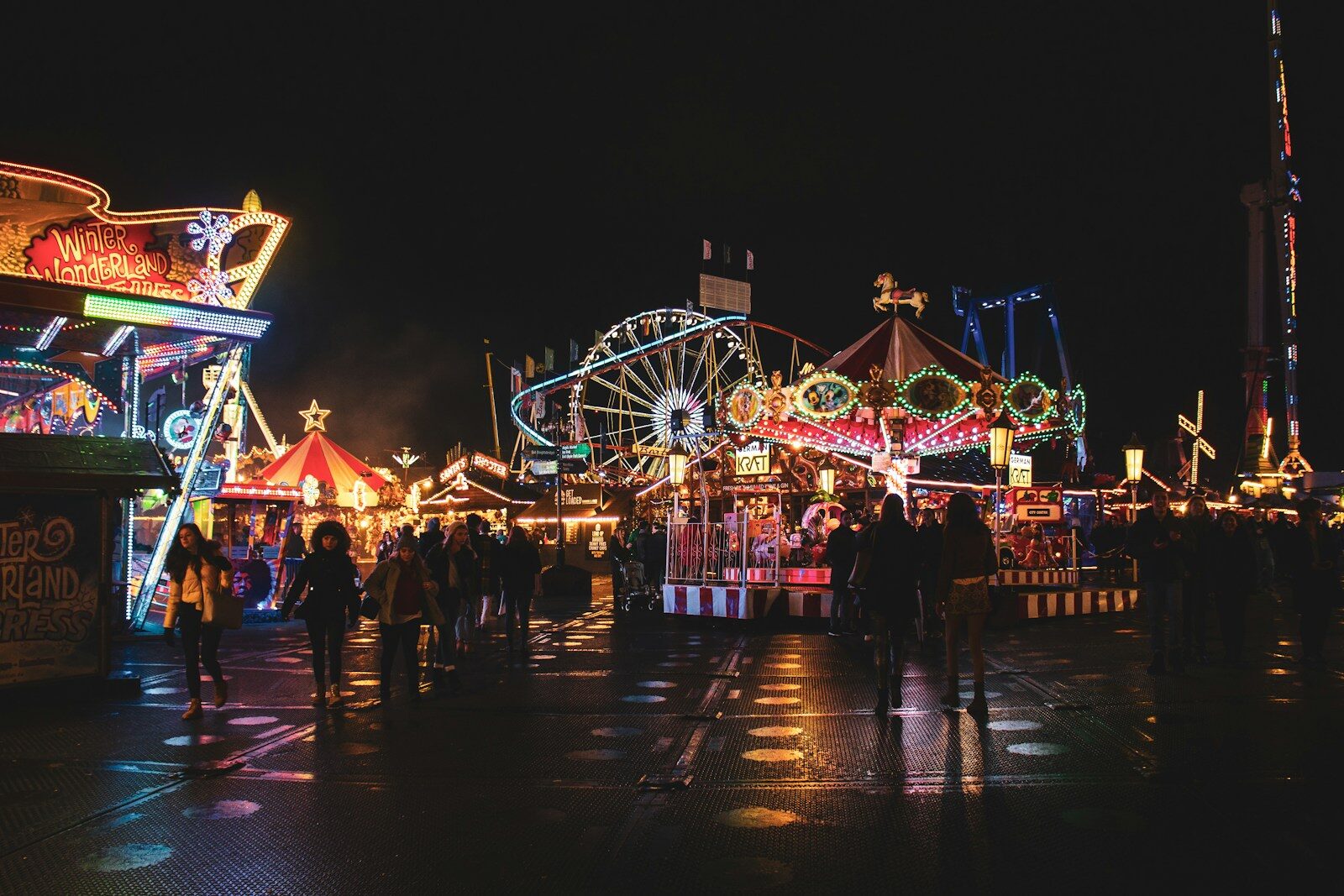 amusement park photo at night